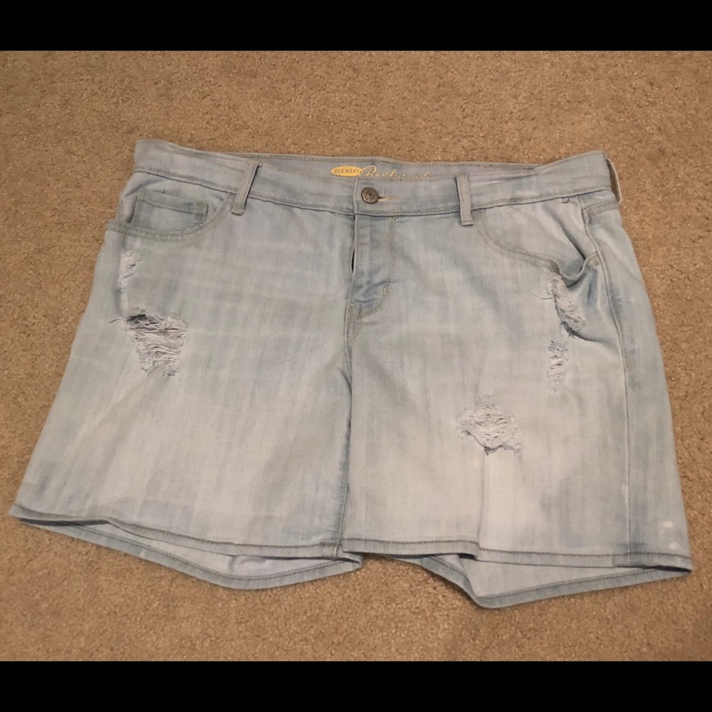 Old Navy Women’s Light Ripped Jean Shorts